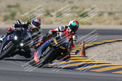 media/Nov-06-2022-SoCal Trackdays (Sun) [[208d2ccc26]]/Turn 11 (10am)/